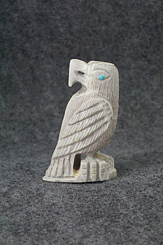 Eagle Zuni Fetish Carving - Garrick Weeka