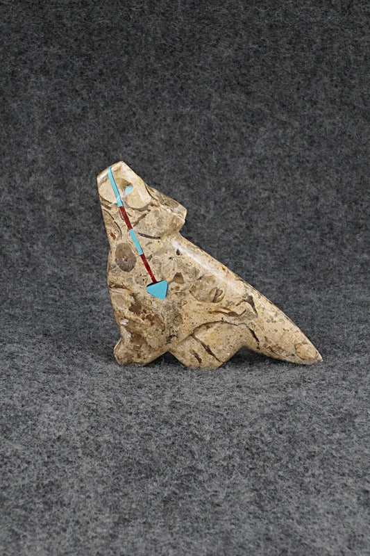 Wolf Zuni Fetish Carving - Kenric Laiwakete