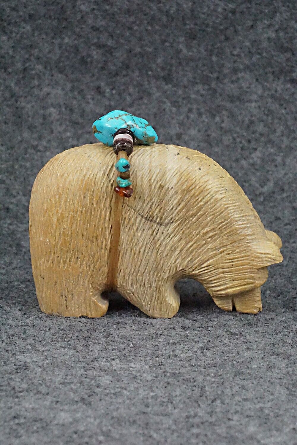 Bear Zuni Fetish Carving - Douglas Martza