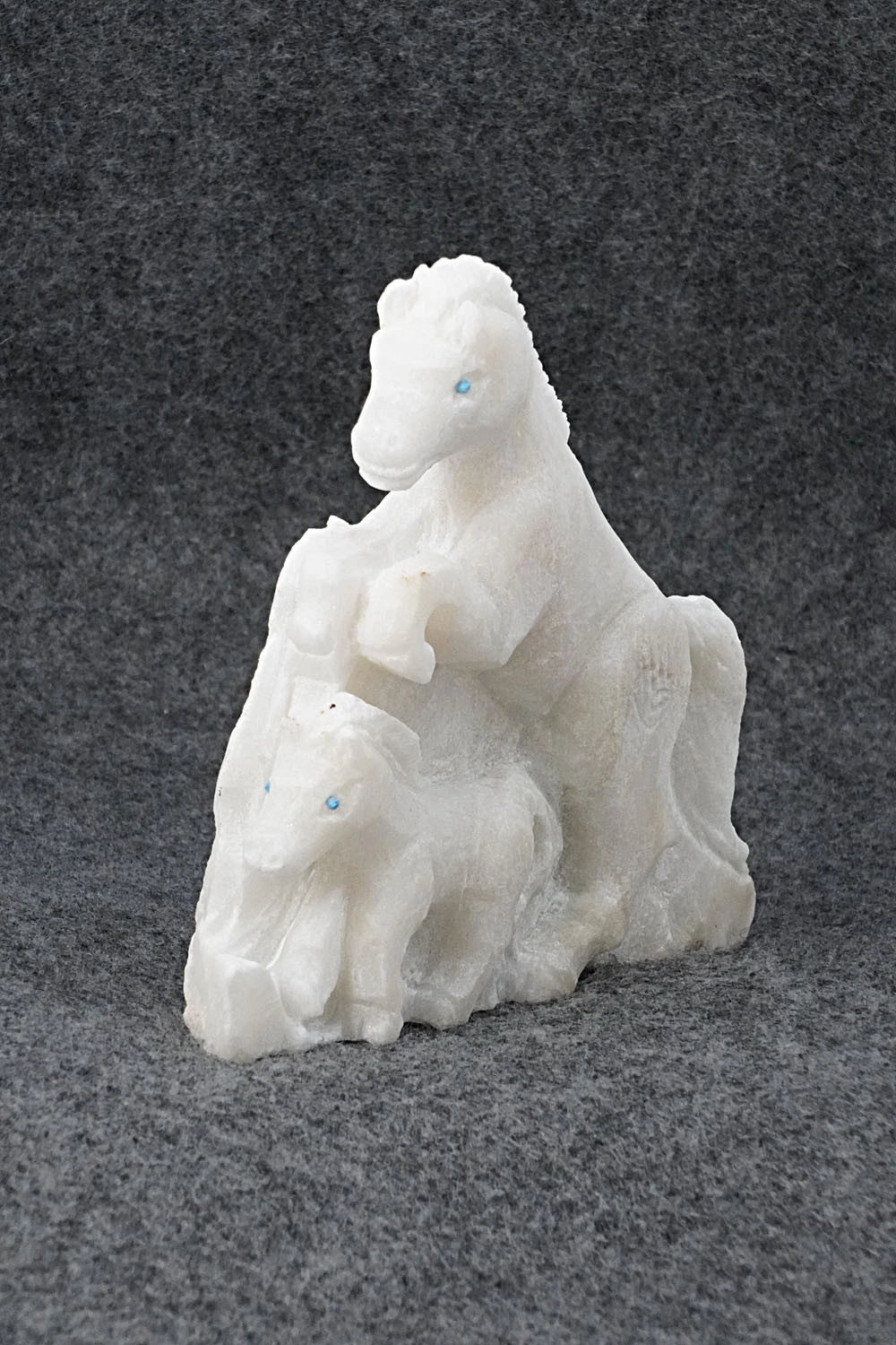 Horse Zuni Fetish Carving - Erick Martinez
