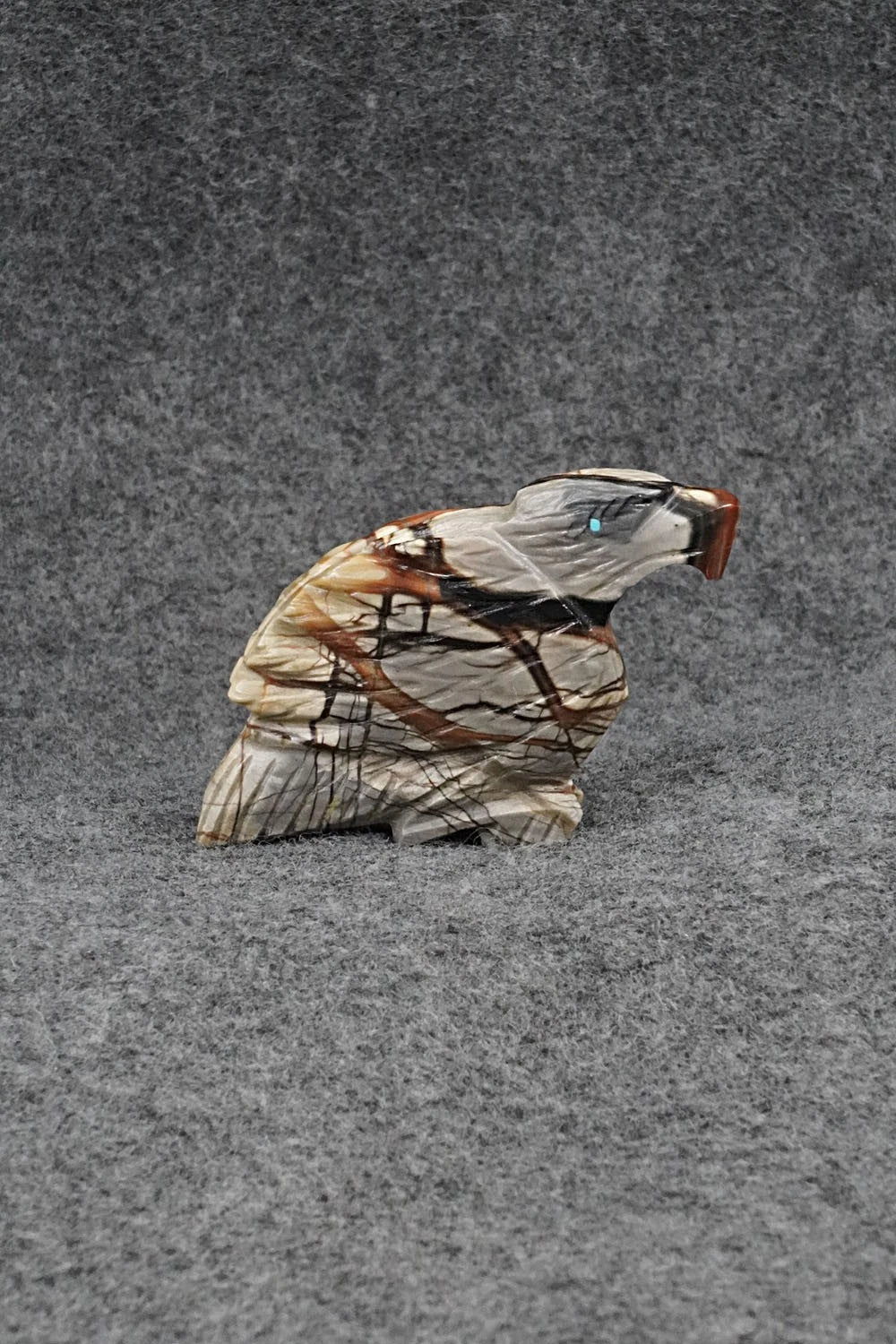 Eagle Zuni Fetish Carving - Tony Mackel