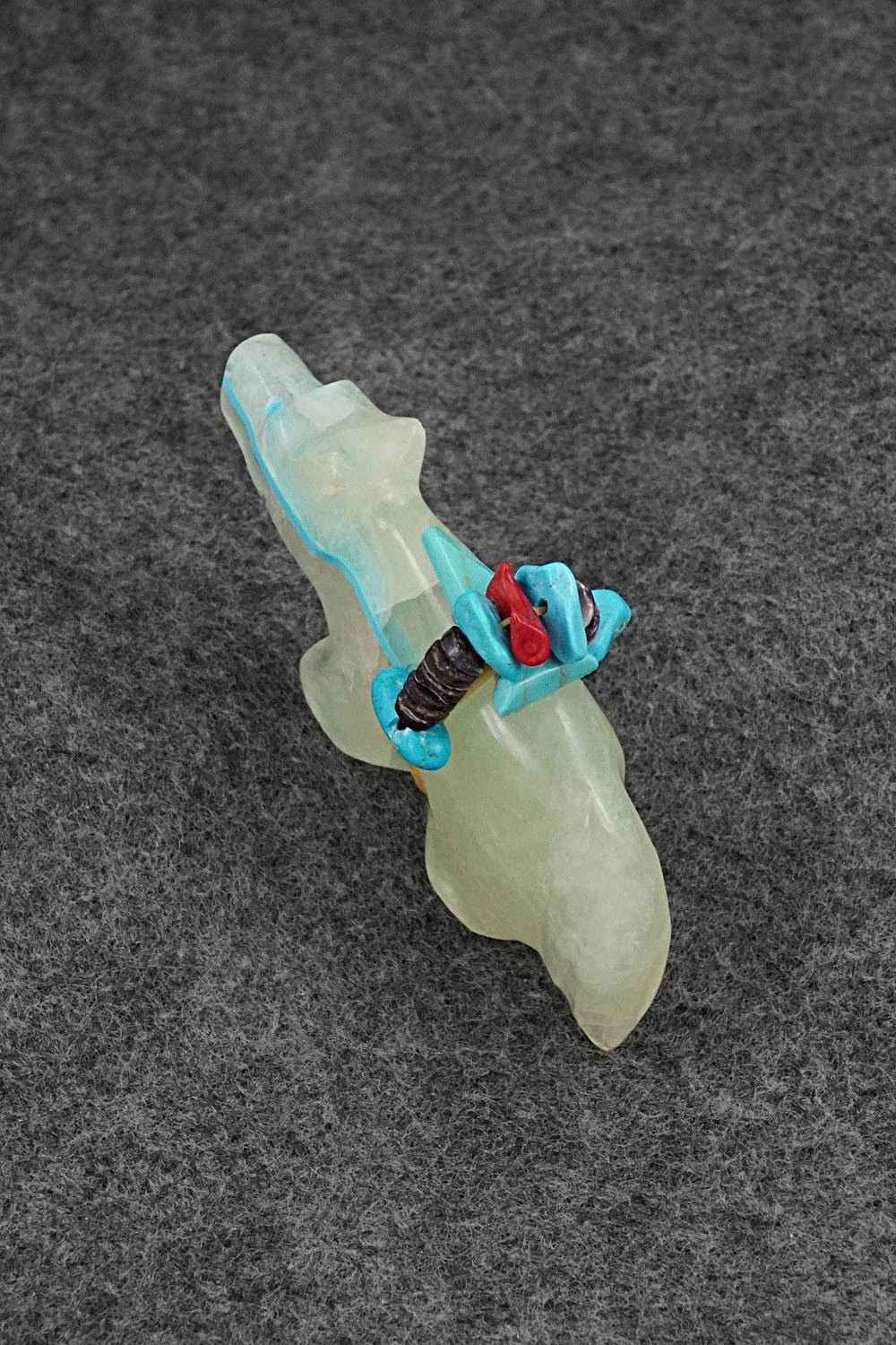 Wolf Zuni Fetish Carving - Rodney Laiwakete