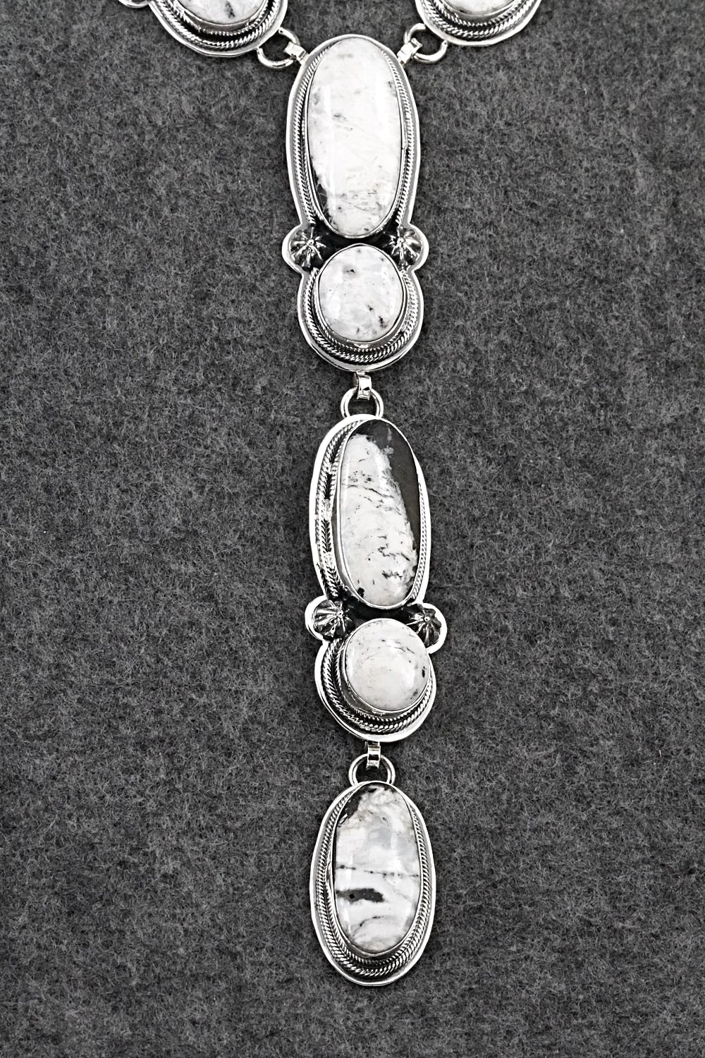 White Buffalo & Sterling Silver Necklace and Earrings Set - Mark Yazzie