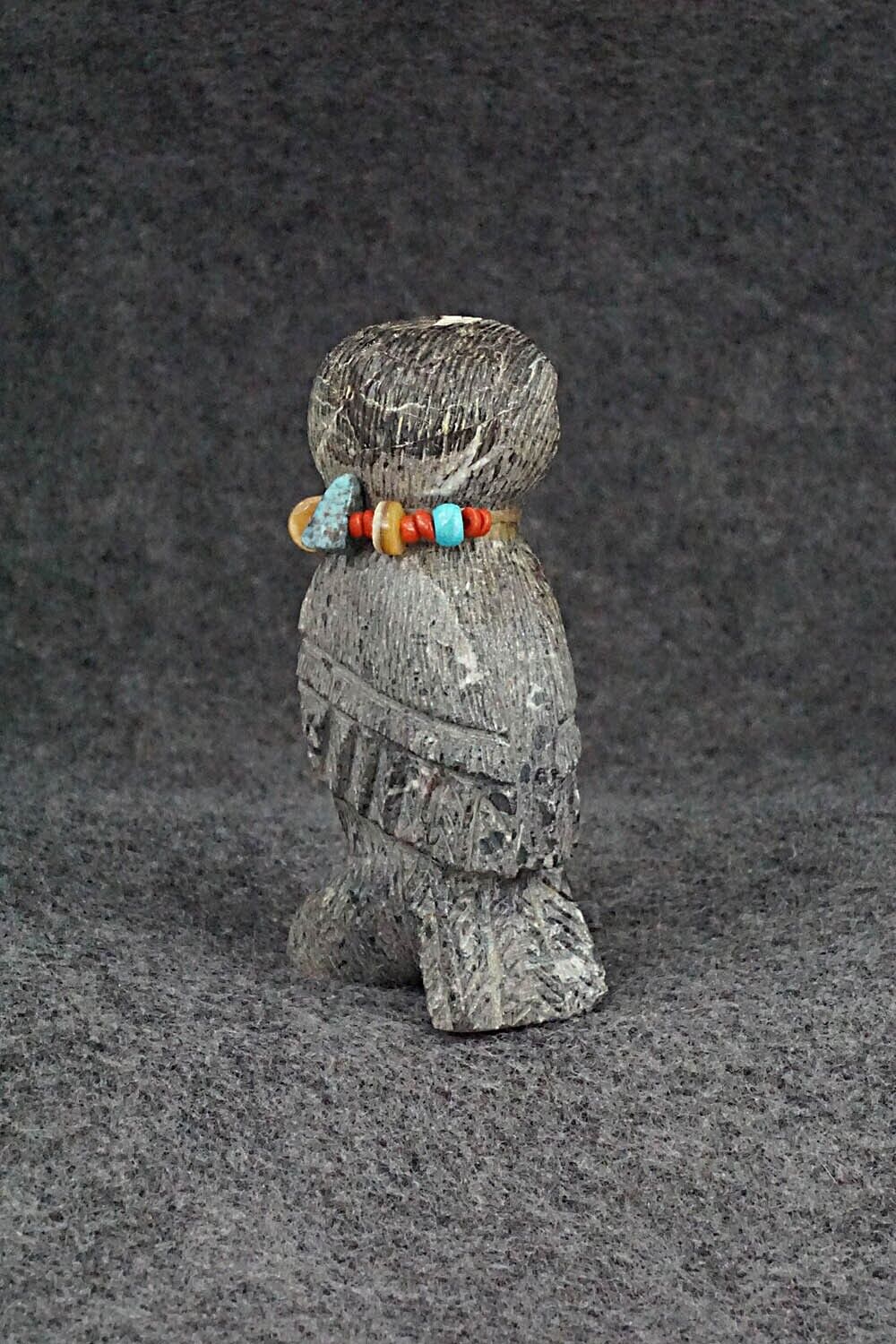 Owl Zuni Fetish Carving - Douglas Martza