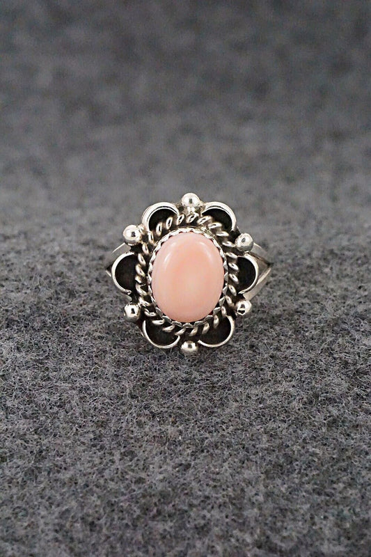Pink Conch Shell & Sterling Silver Ring - Freda Martinez - Size 7