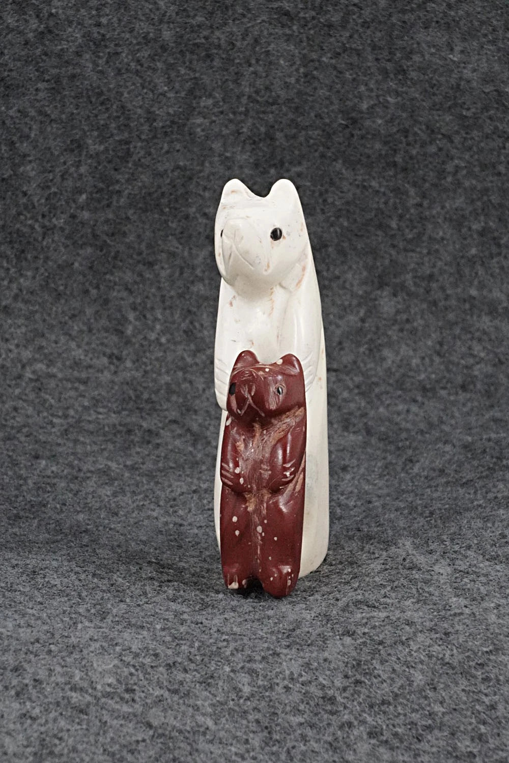 Bear Zuni Fetish Carving - Justin Red Elk