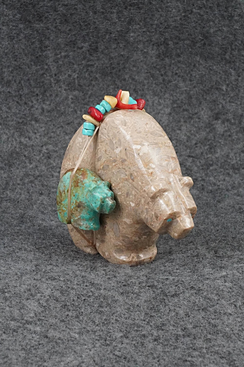 Bear Zuni Fetish Carving - Farlan & Paulette Quam