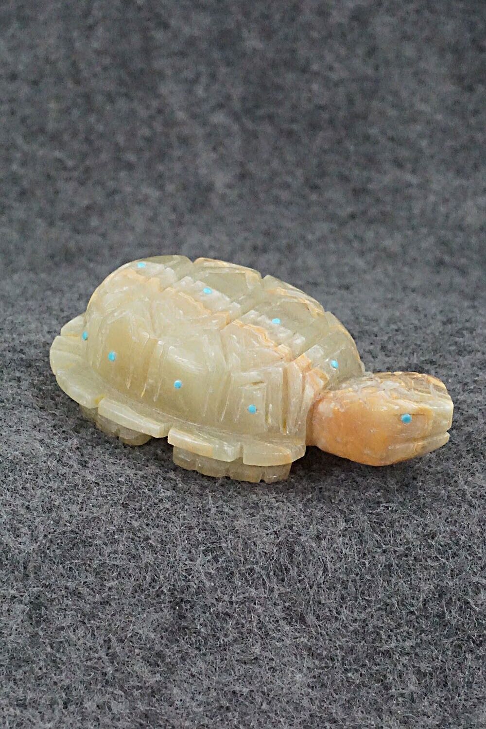 Turtle Zuni Fetish Carving - Douglas Martza