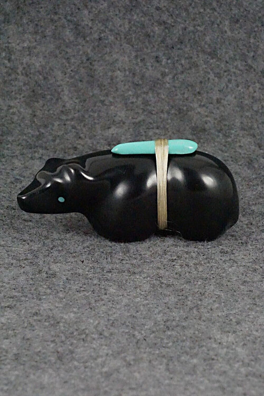 Bear Zuni Fetish Carving - Herbert Halate