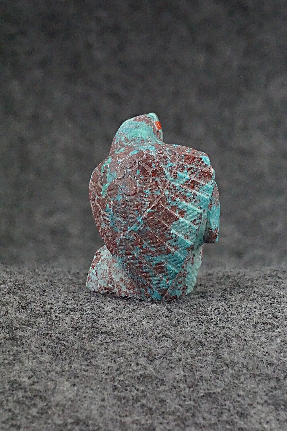 Eagle Zuni Fetish Carving - Derrick Kaamasee