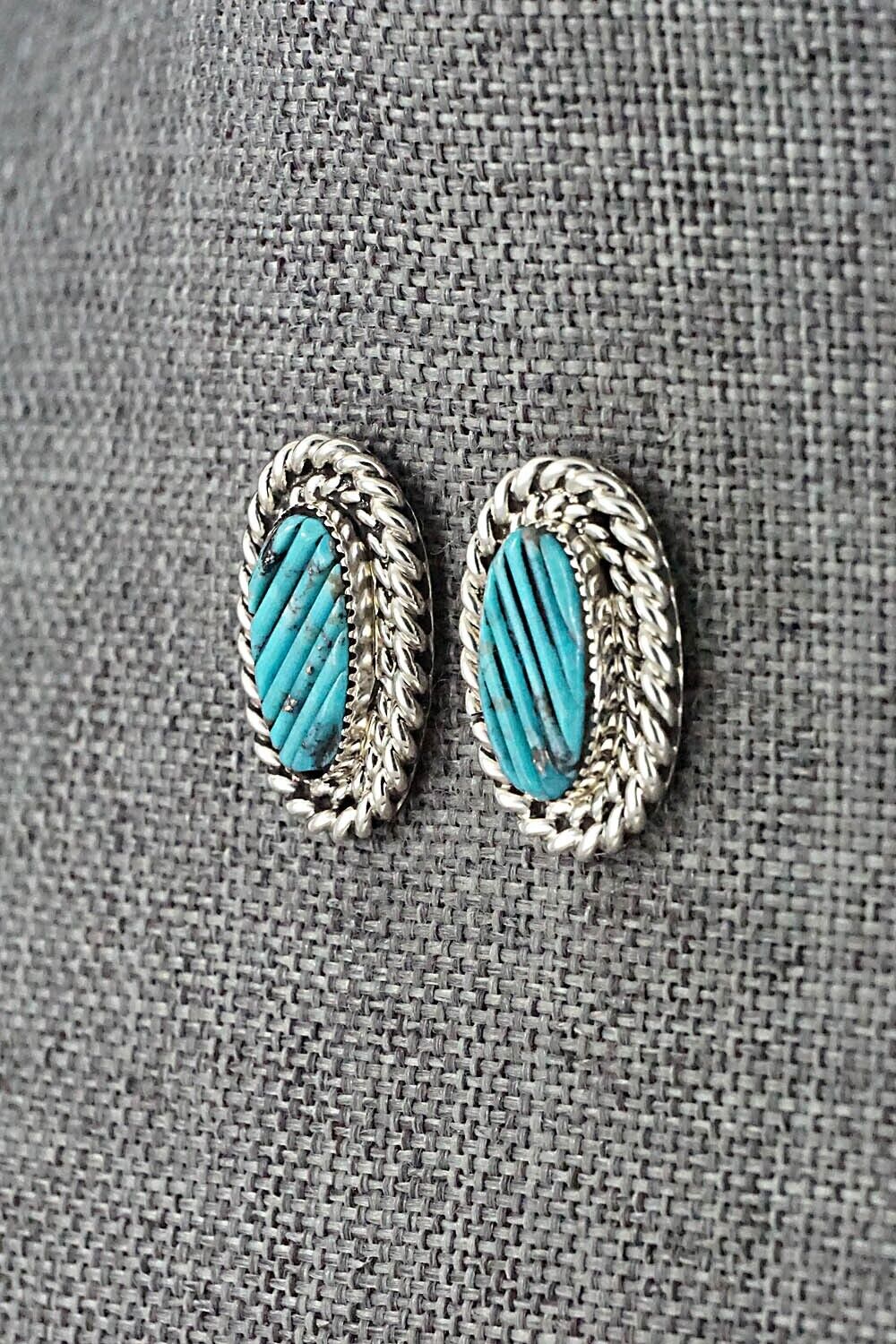 Turquoise & Sterling Silver Pendant and Earrings Set - Tom Lewis