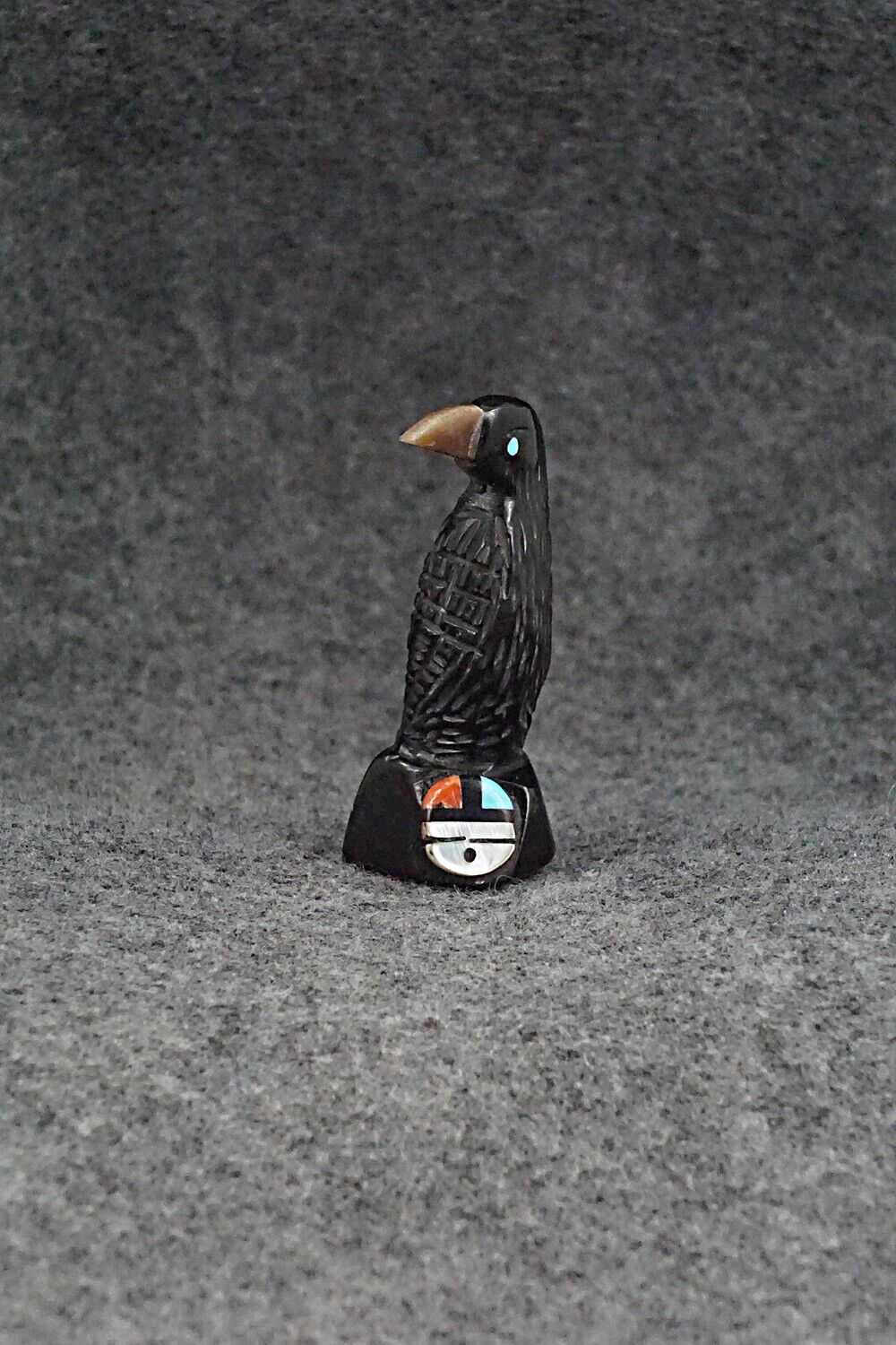 Crow Zuni Fetish Carving - Darrin Boone