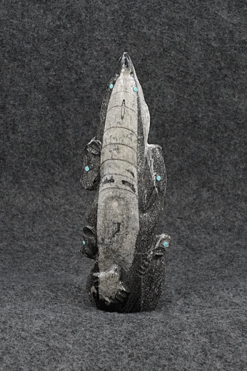 Six Directions Zuni Fetish Carving - Derrick Kaamasee