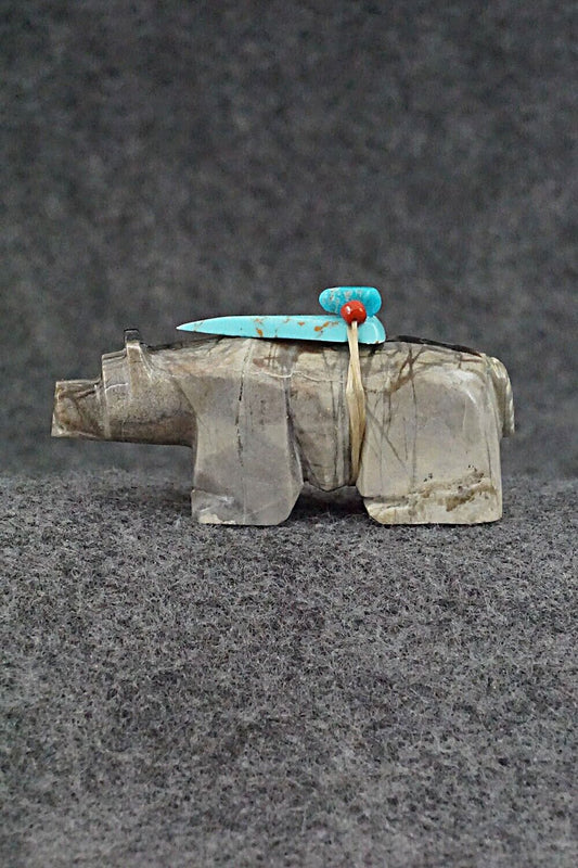 Bear Zuni Fetish Carving - Alex Tsethlikai