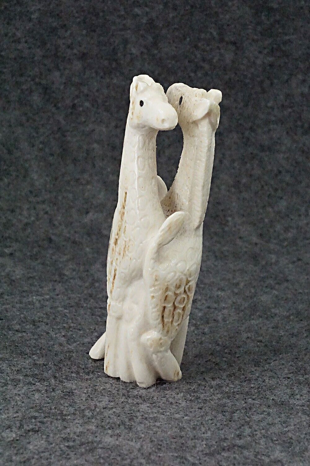 Giraffes Zuni Fetish Carving - Maxx Laate