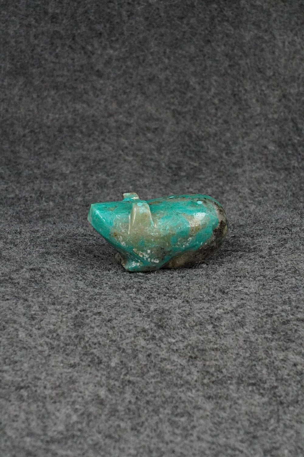 Bear Zuni Fetish Carving - Abby Quam Panteah