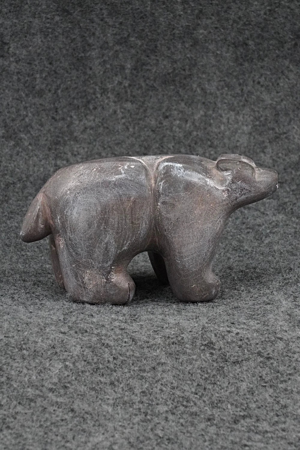 Bear Zuni Fetish Carving - Rick Kallestewa