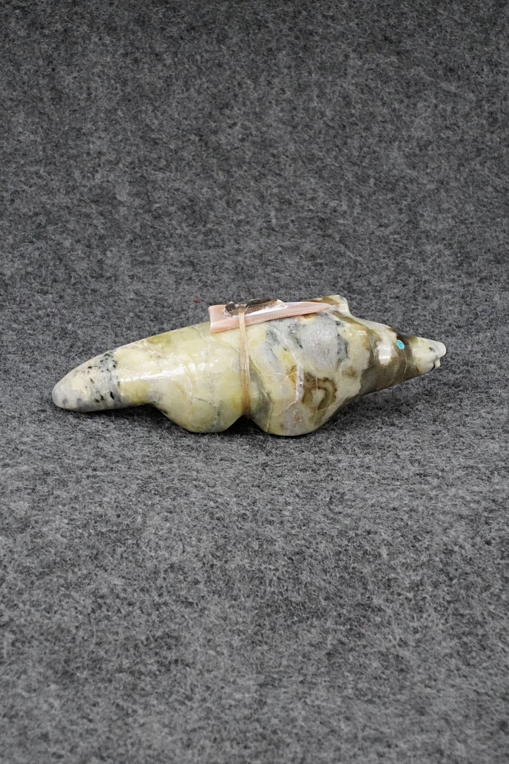 Badger Zuni Fetish Carving - Delvin Leekya