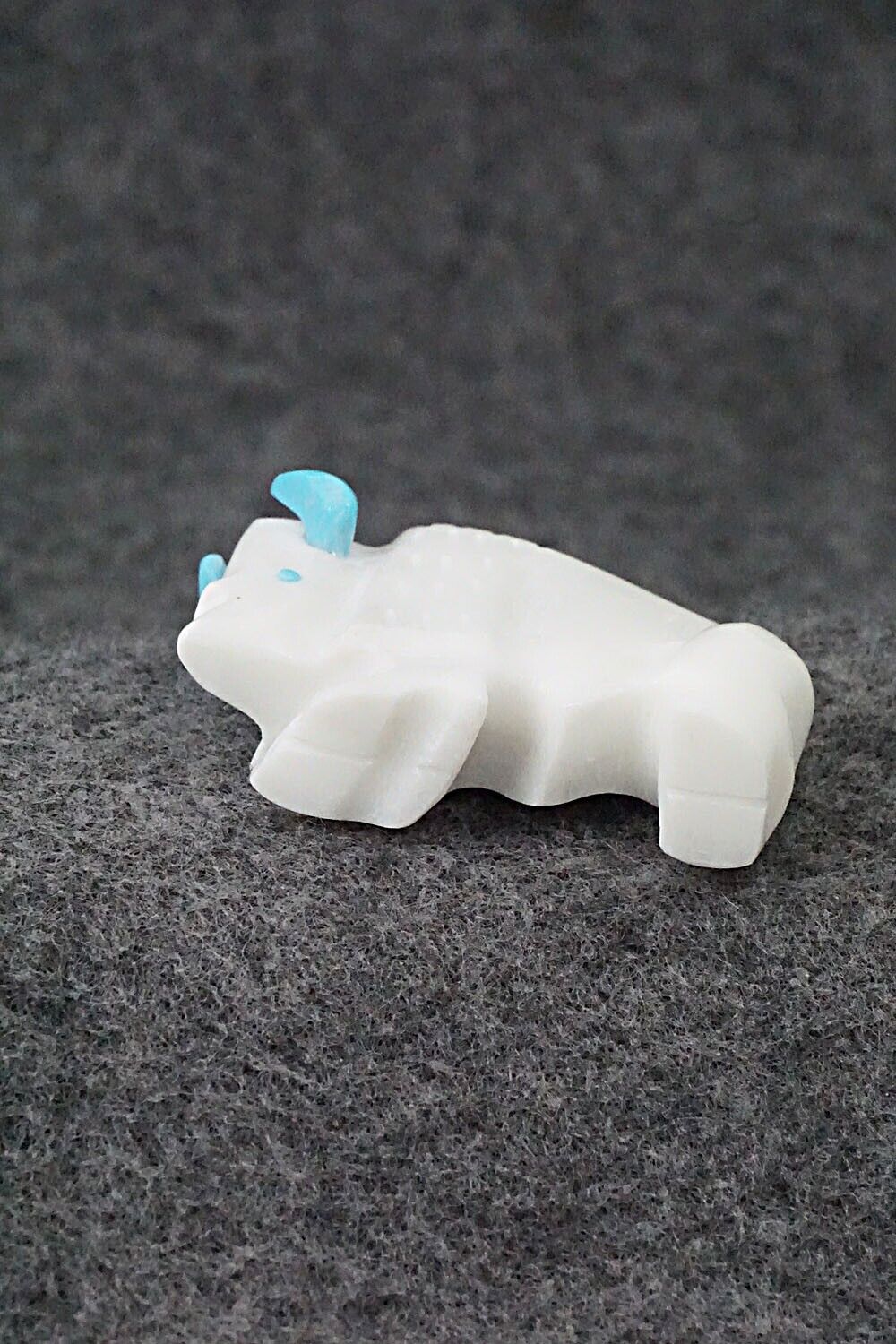 Buffalo Zuni Fetish Carving - Todd Etsate