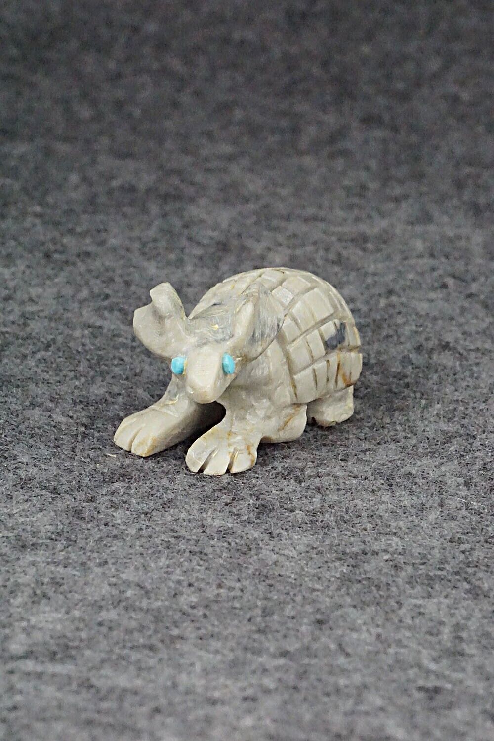 Armadillo Zuni Fetish Carving - Dana Malani