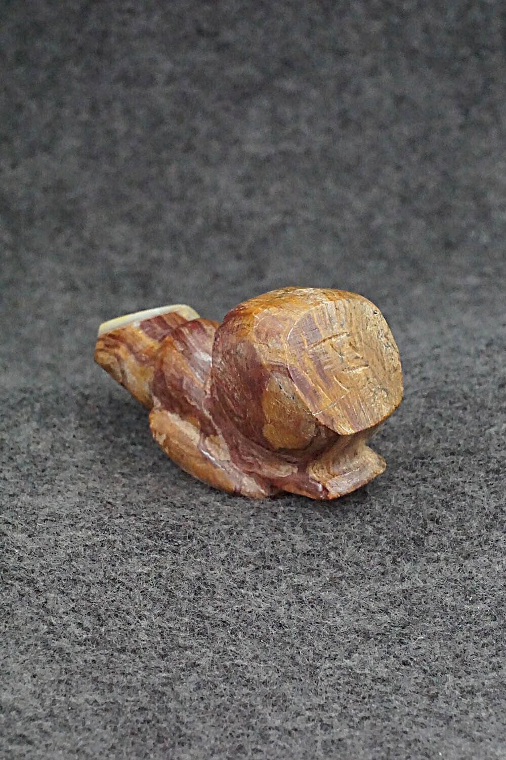 Owl Zuni Fetish Carving - Freddie Leekya