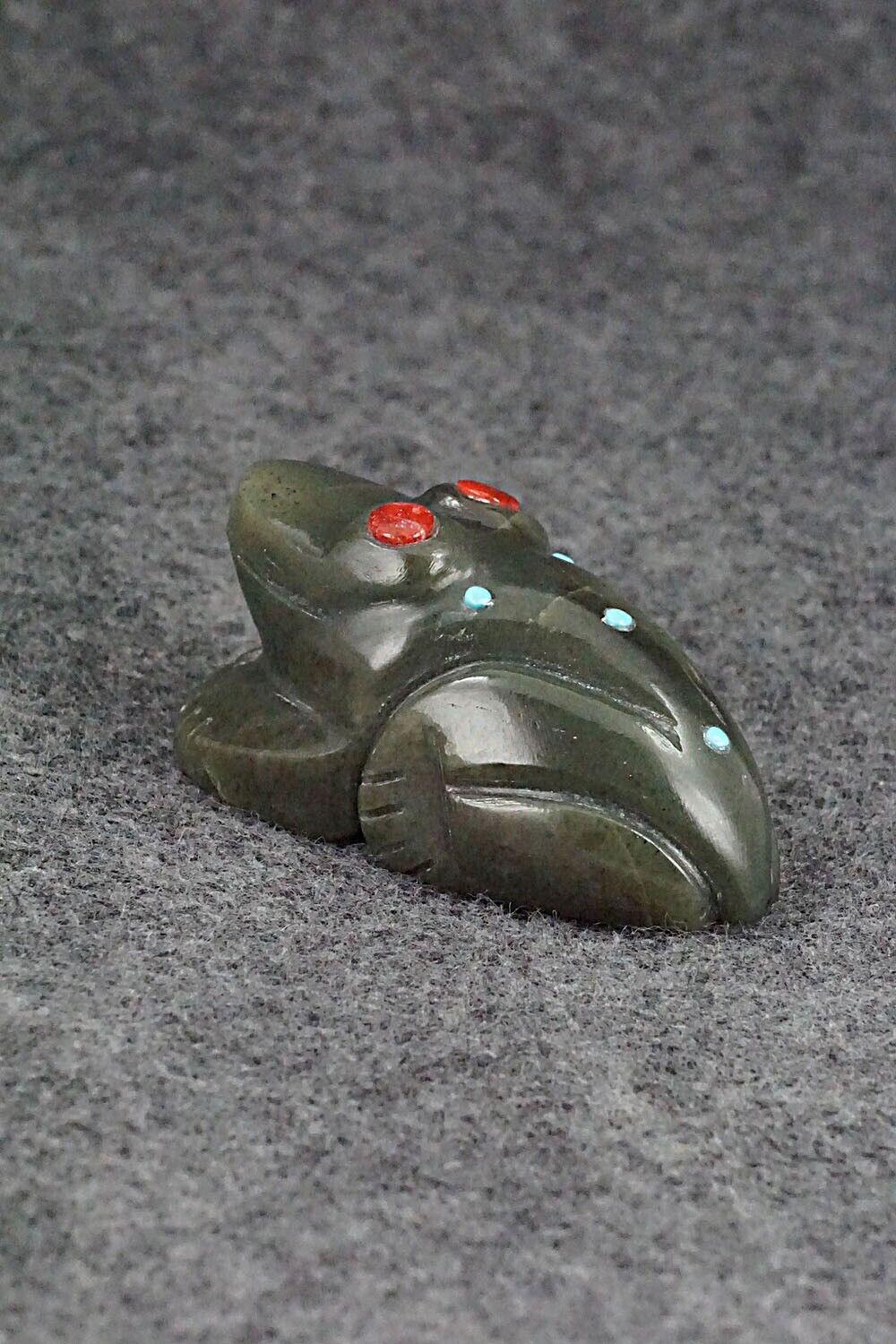 Frog Zuni Fetish Carving - Reynold Lunasee