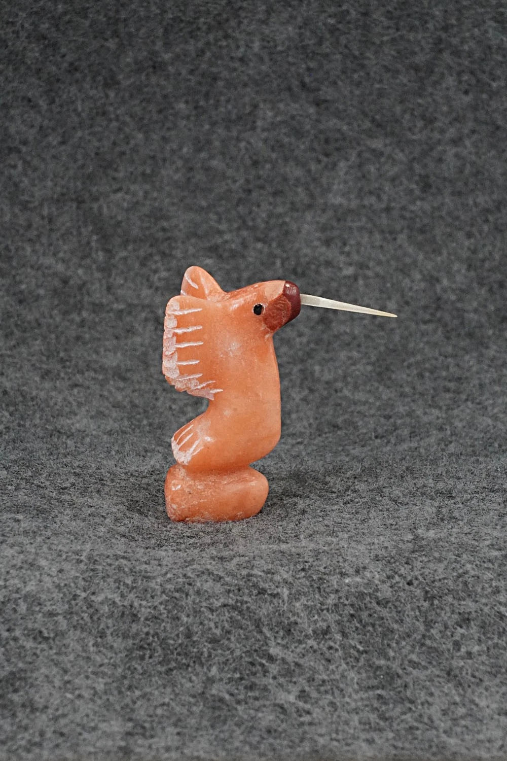 Humming Bird Zuni Fetish Carving - Justin Red Elk