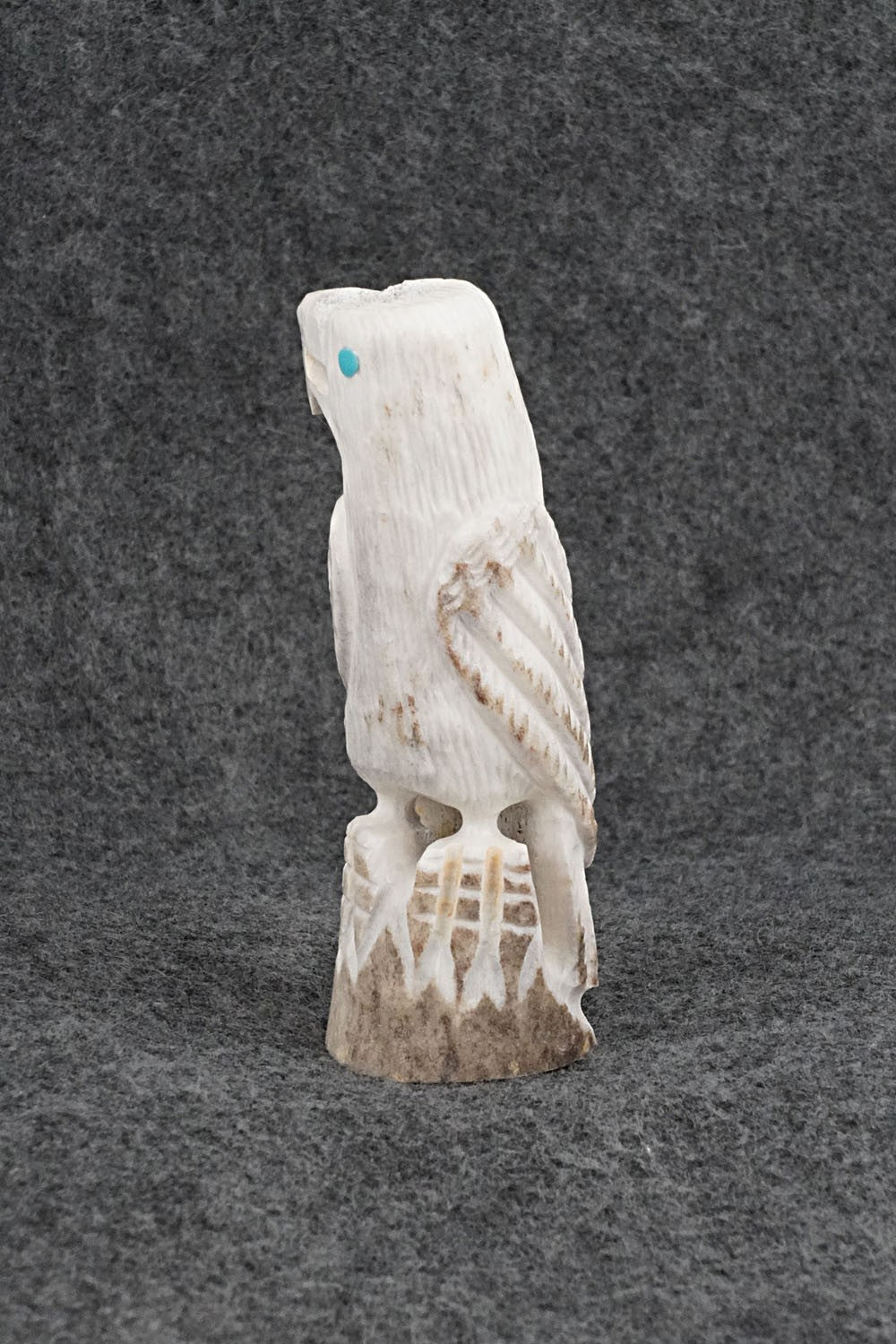 Eagle Zuni Fetish Carving - Garrick Weeka