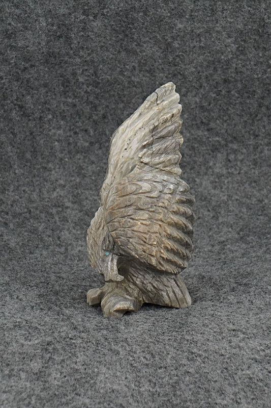 Eagle Zuni Fetish Carving - Tony Mackel