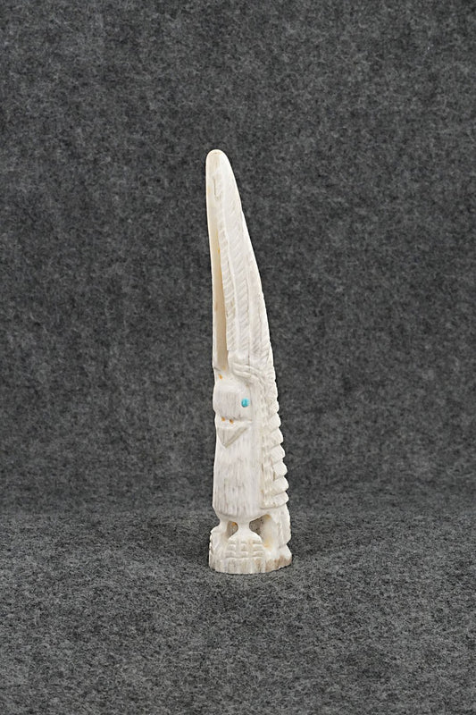 Eagle Zuni Fetish Carving - Garrick Weeka