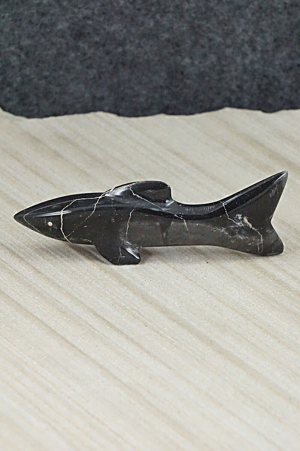 Shark Zuni Fetish Carving - Kenny Chavez