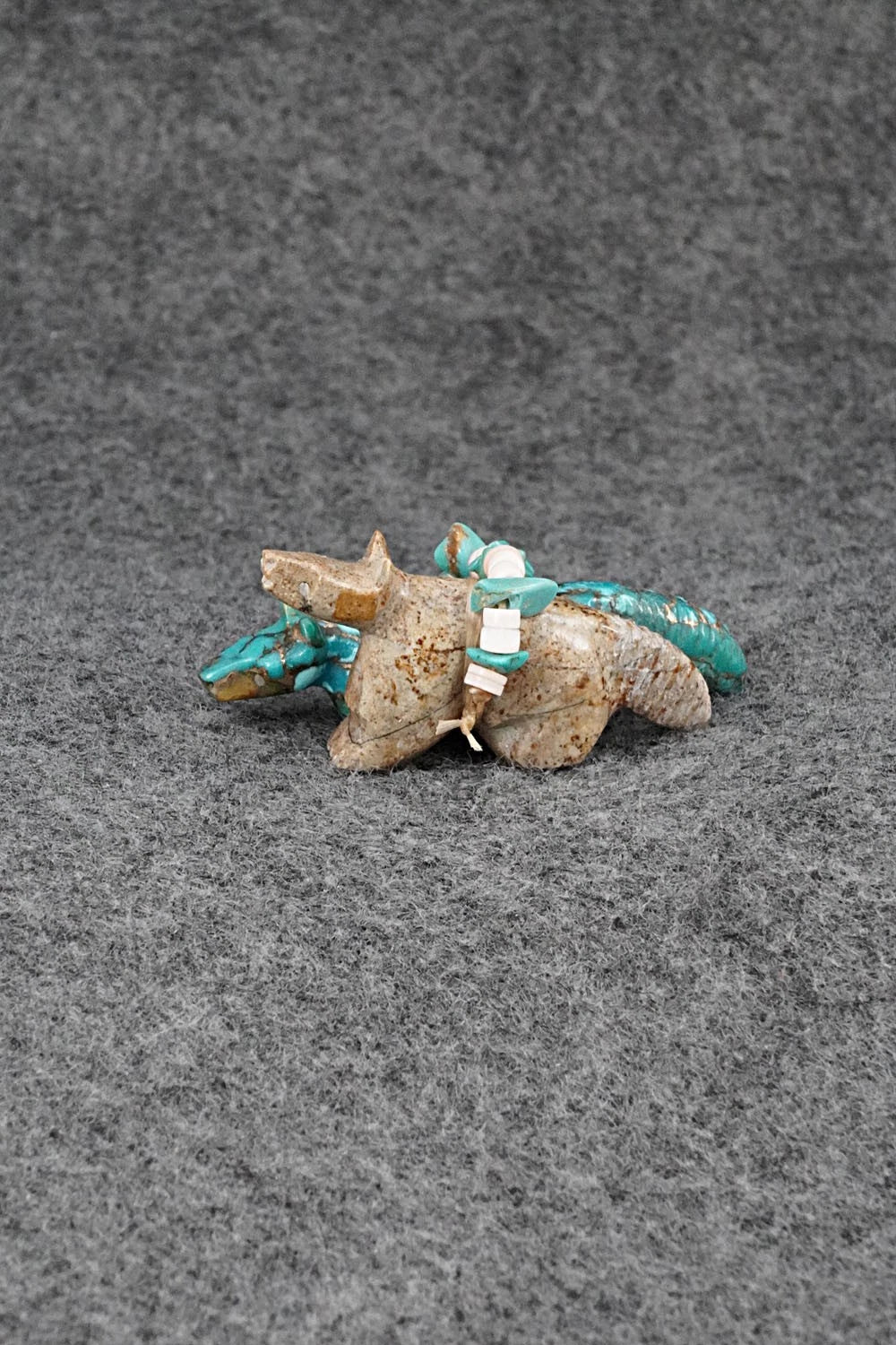 Wolf Zuni Fetish Carving - Daisy Rose Leonard