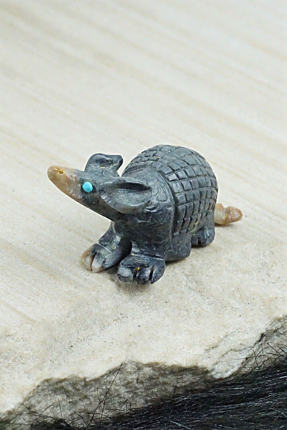 Armadillo Zuni Fetish Carving - Dana Malani