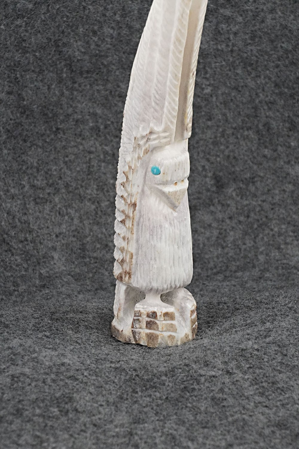 Eagle Zuni Fetish Carving - Garrick Weeka