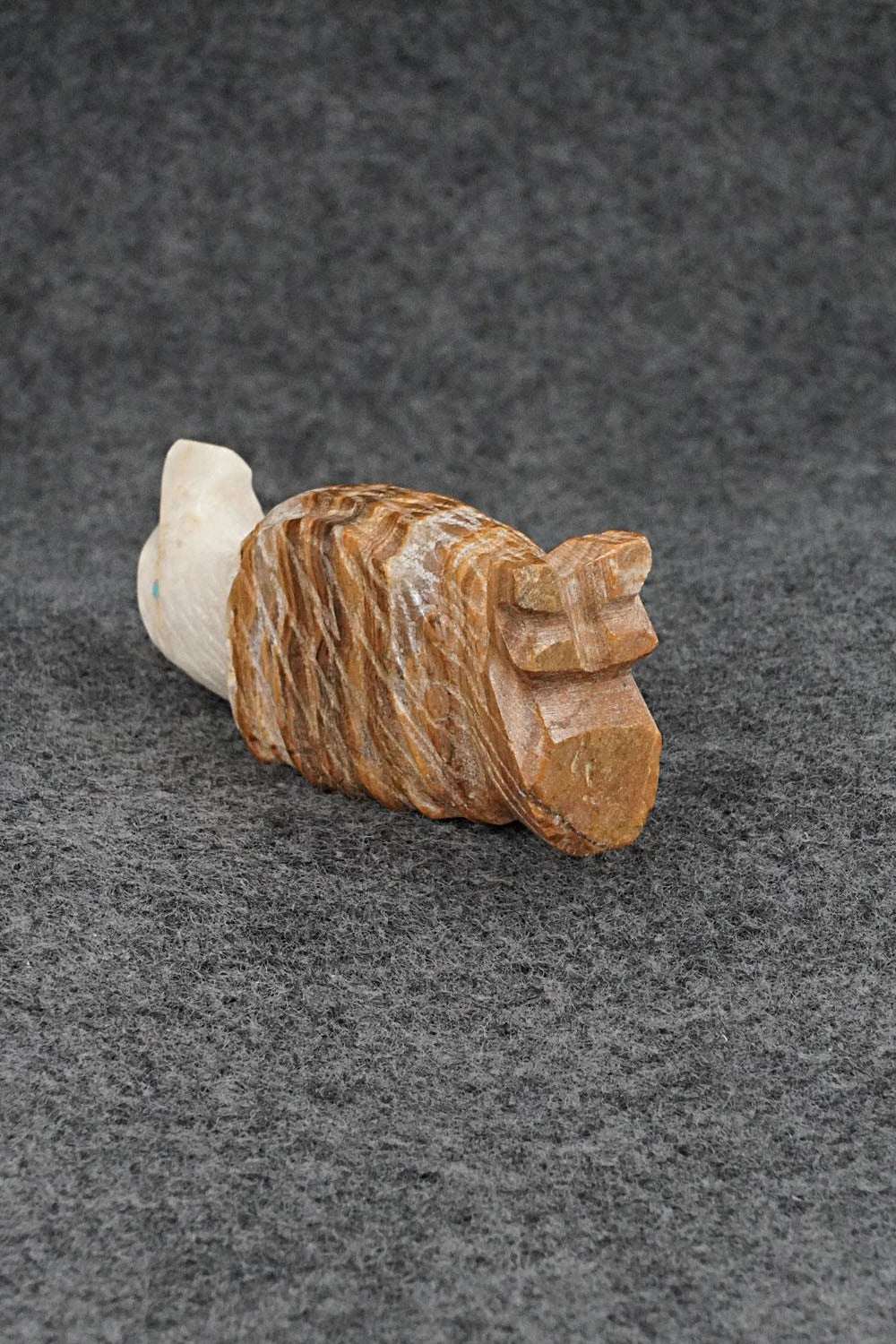Eagle Zuni Fetish Carving - Tony Mackel