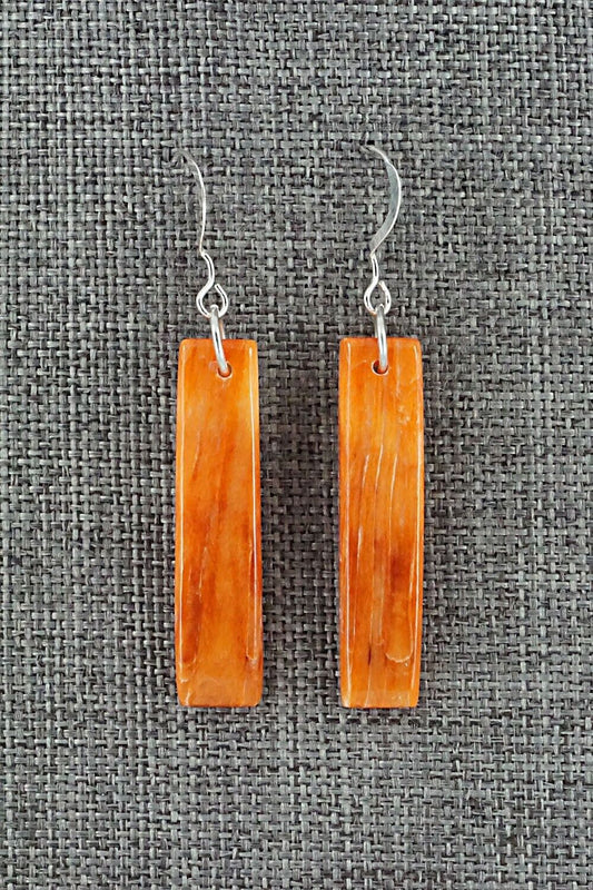 Spiny Oyster & Sterling Silver Earrings - Jesus Espino