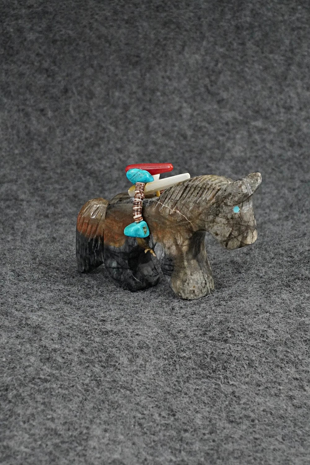 Horse Zuni Fetish Carving - Rodney Laiwakete