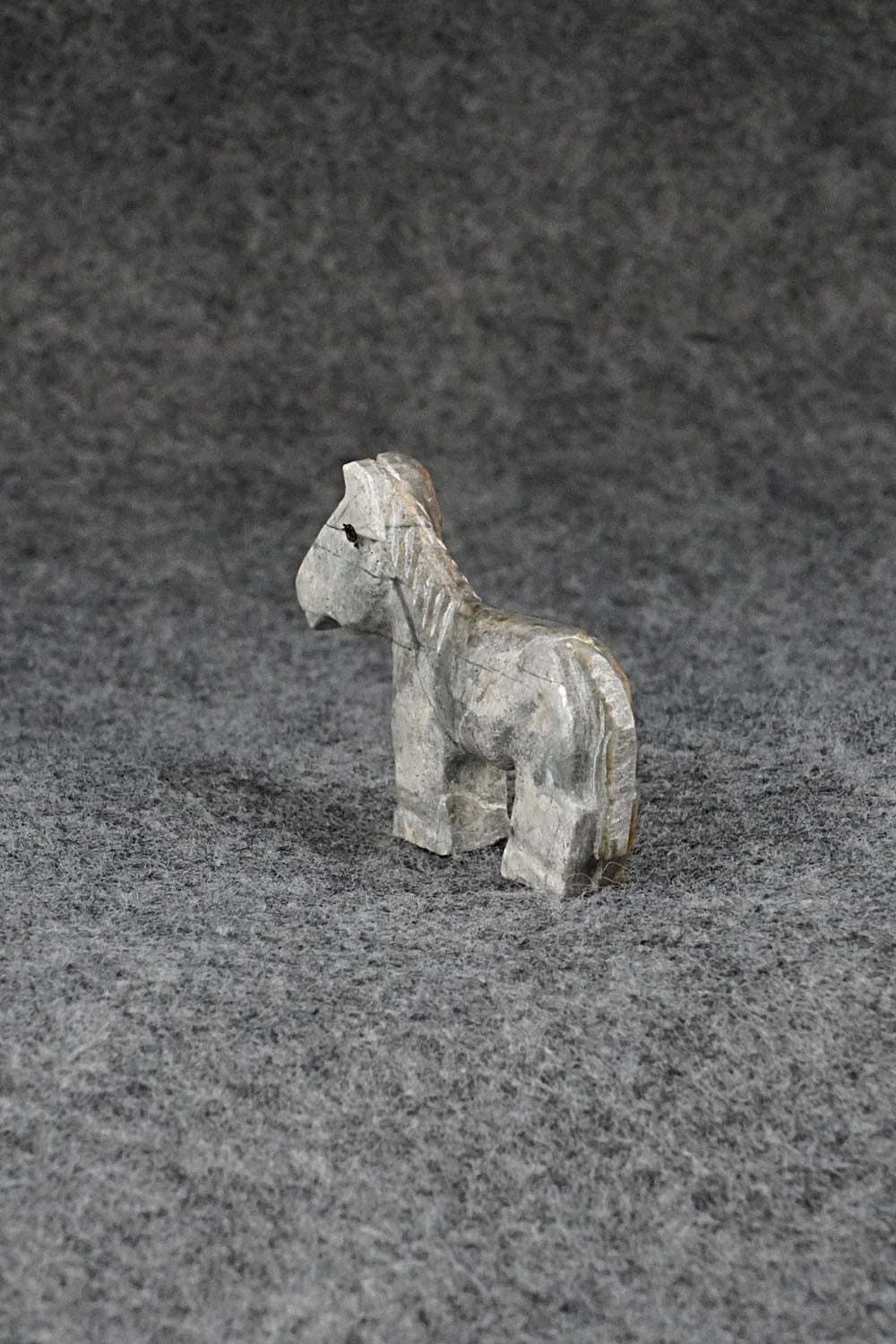 Horse Zuni Fetish Carving - Carol Martin