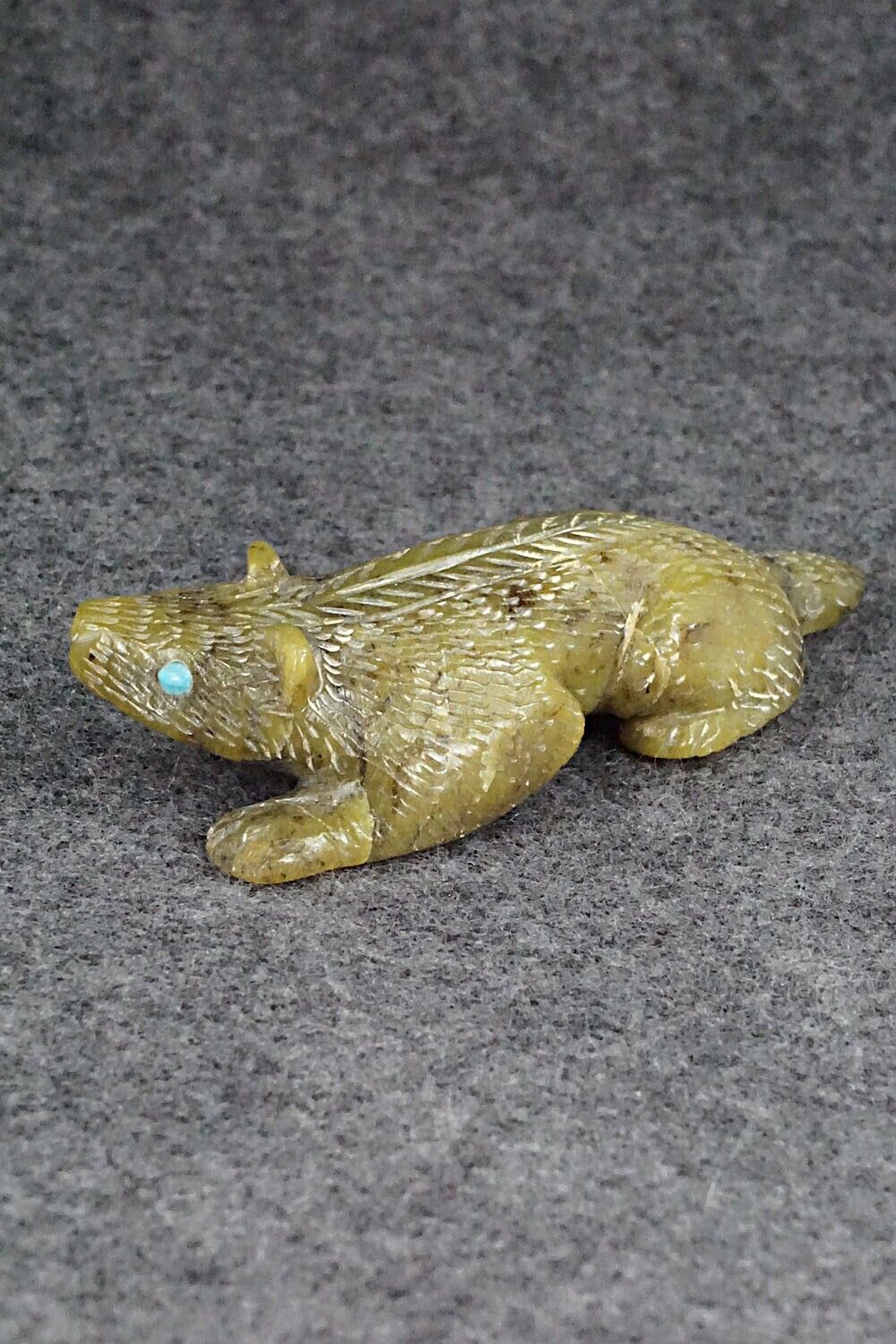 Badger Zuni Fetish Carving - Lance Cheama