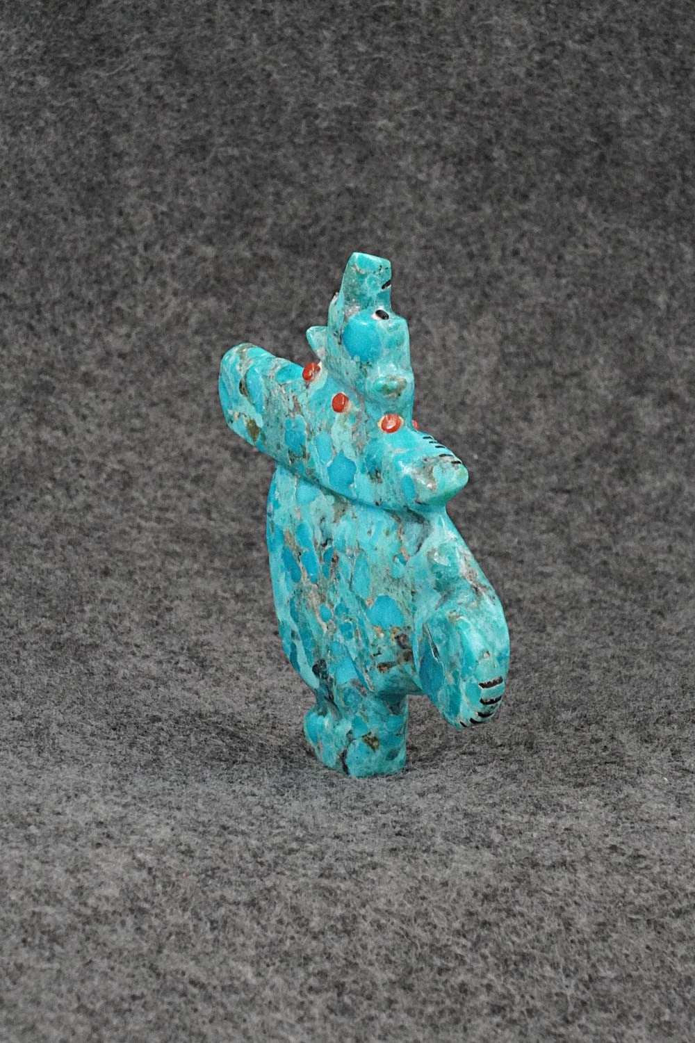 Bear Zuni Fetish Carving - Claudia Peina