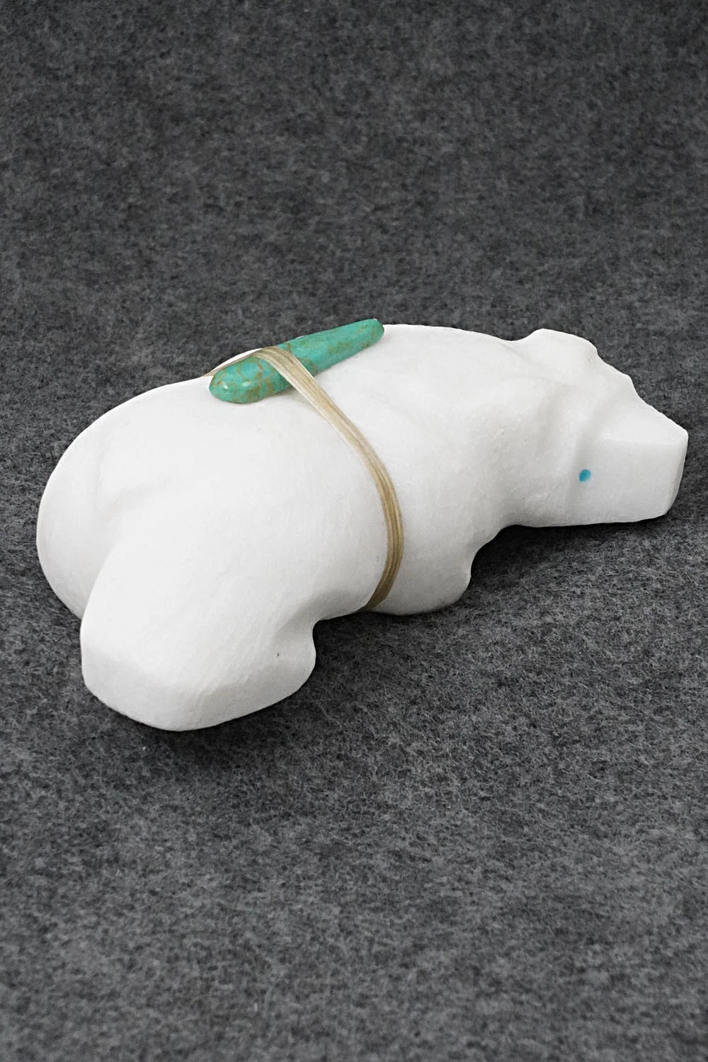 Bear Zuni Fetish Carving - Herbert Halate
