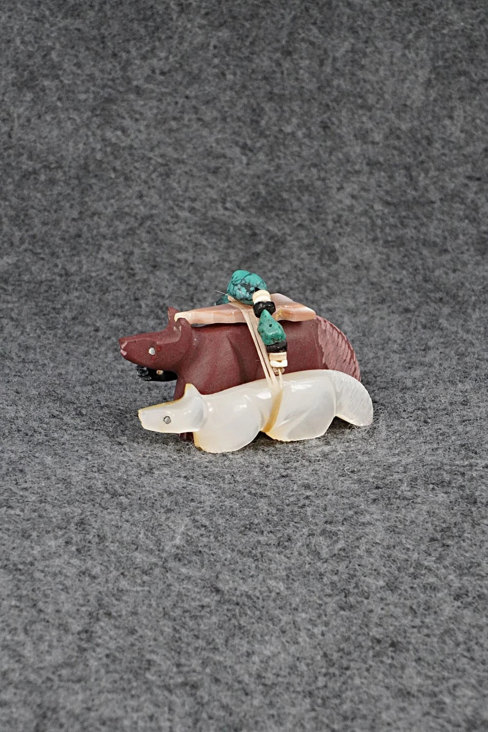 Wolf Zuni Fetish Carving - Daisy Rose Leonard