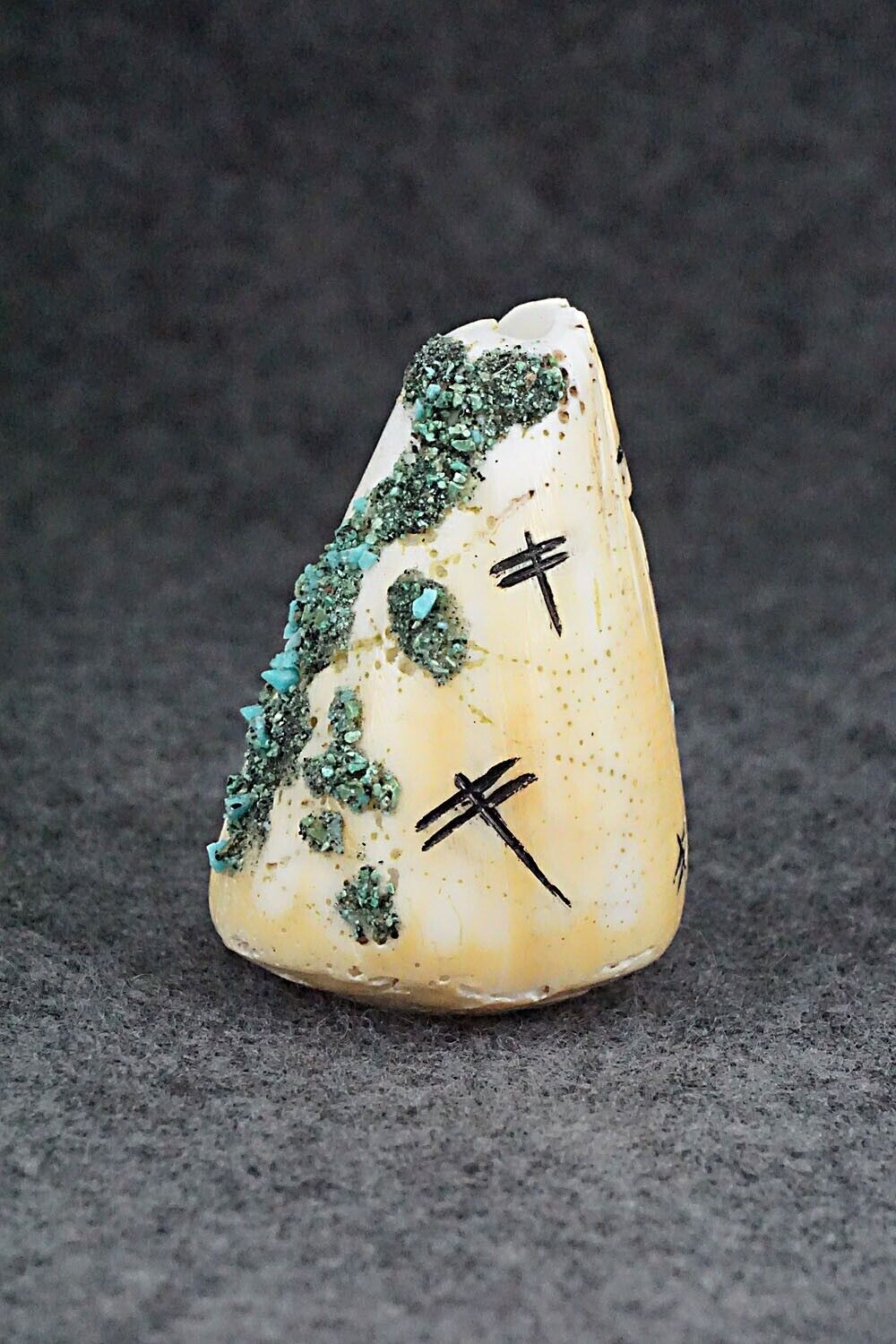 Corn Maiden Zuni Fetish Carving - Kevin Quam