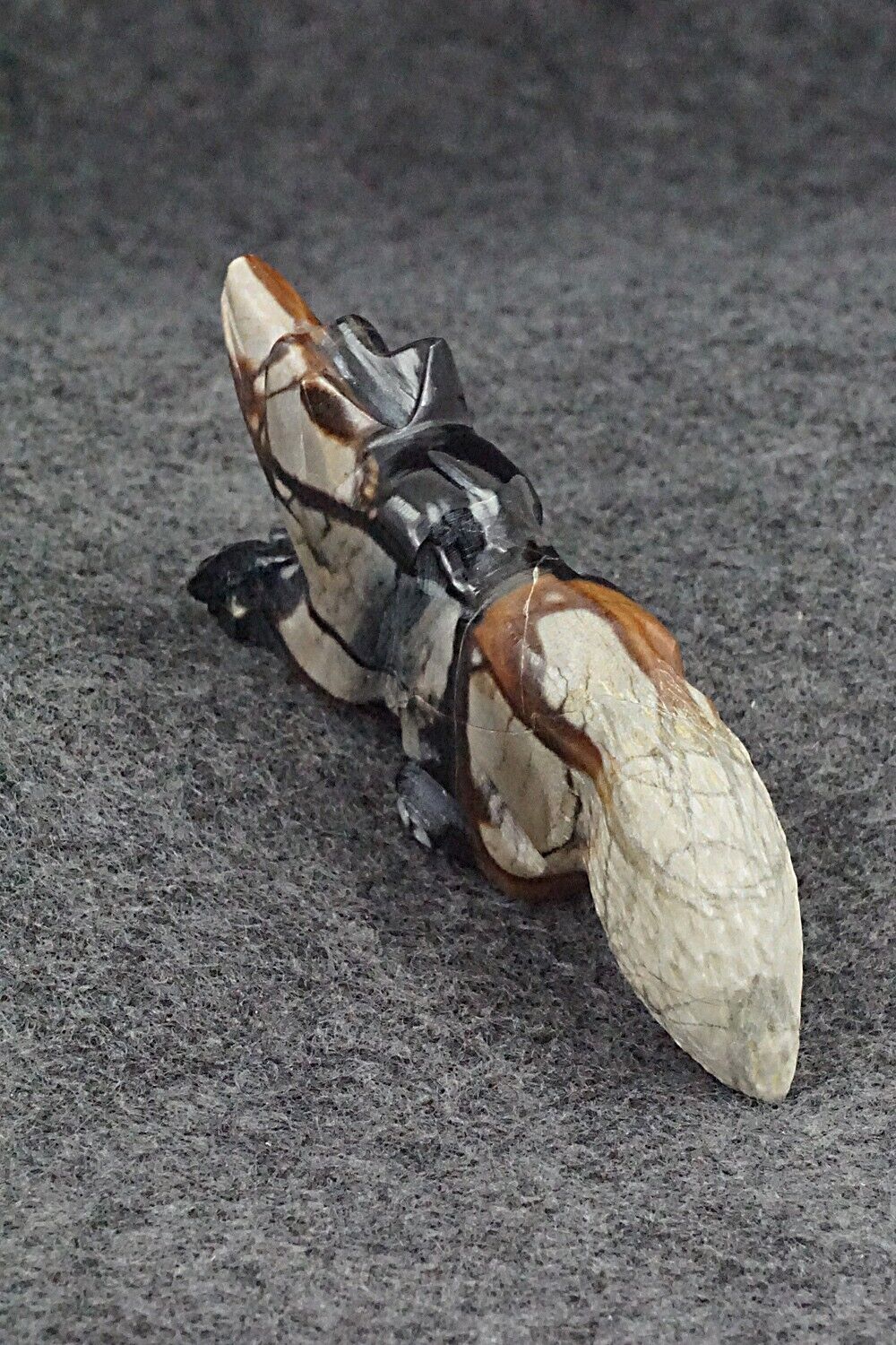Wolf Zuni Fetish Carving - Tony Mackel