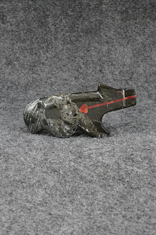 Wolf Zuni Fetish Carving - Kenric Laiwakete