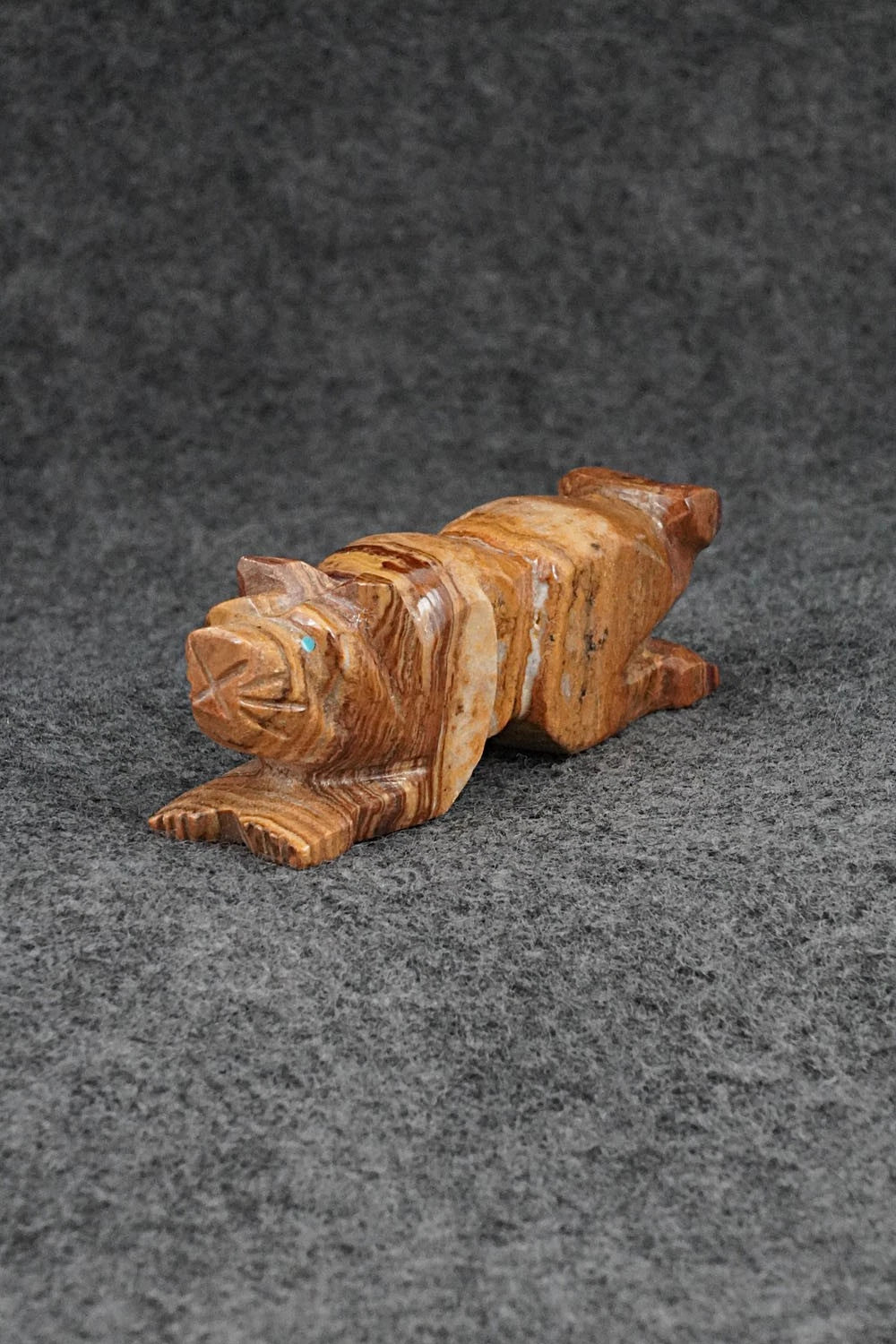 Mountain Lion Zuni Fetish Carving - Tony Mackel