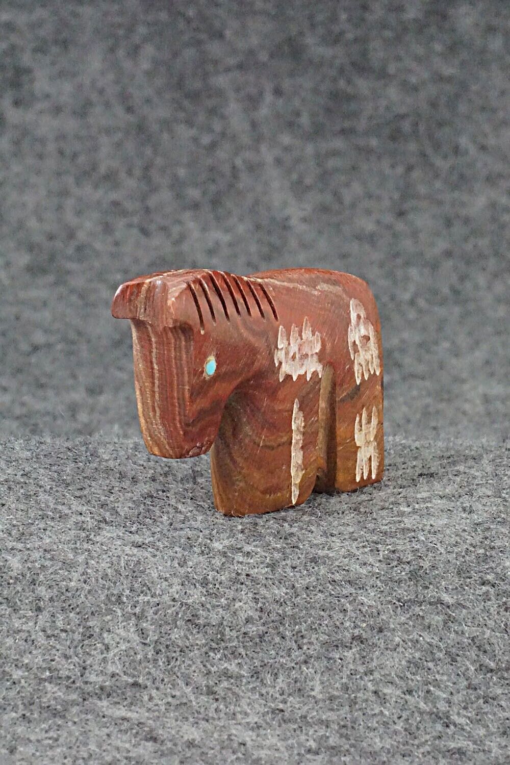 Horse Zuni Fetish Carving - Tyrone Poncho