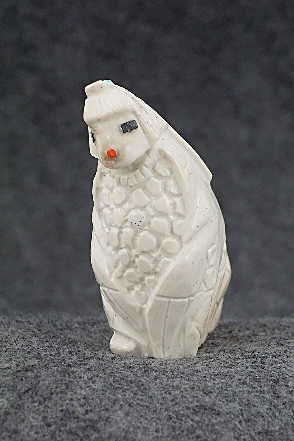 Corn Maiden Zuni Fetish Carving - Derrick Kaamasee