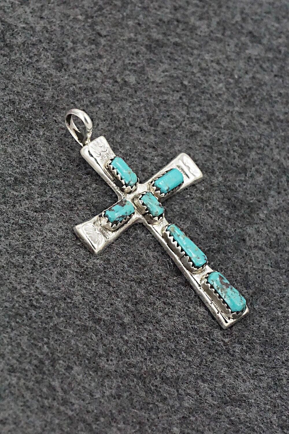 Turquoise & Sterling Silver Pendant - Marilyn Iule