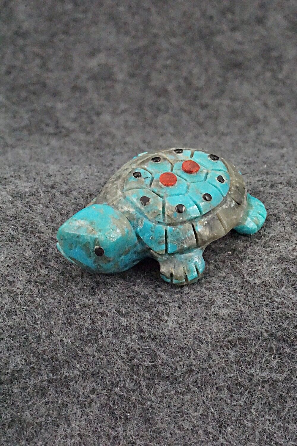 Turtle Zuni Fetish Carving - Reynold Lunasee
